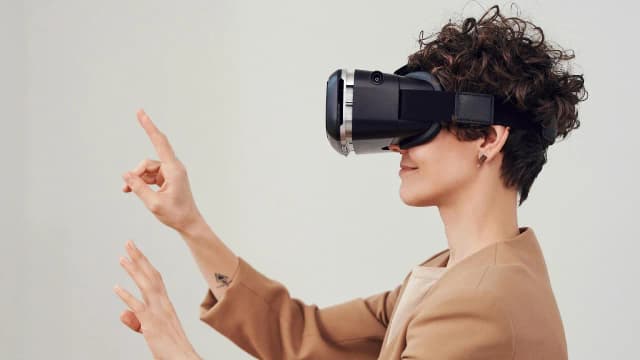 Czy gogle VR psują wzrok? Odkryj prawdę o ich wpływie na oczy Czy gogle VR psują wzrok? Odkryj prawdę o ich wpływie na oczy