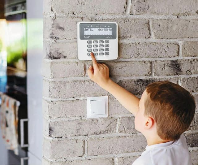 Jak wyłączyć alarm w domu - proste sposoby na szybkie dezaktywowanie Jak wyłączyć alarm w domu - proste sposoby na szybkie dezaktywowanie