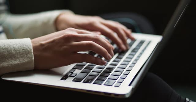 Jak zaktualizować MacBooka: uniknij problemów i zyskaj nowości Jak zaktualizować MacBooka: uniknij problemów i zyskaj nowości